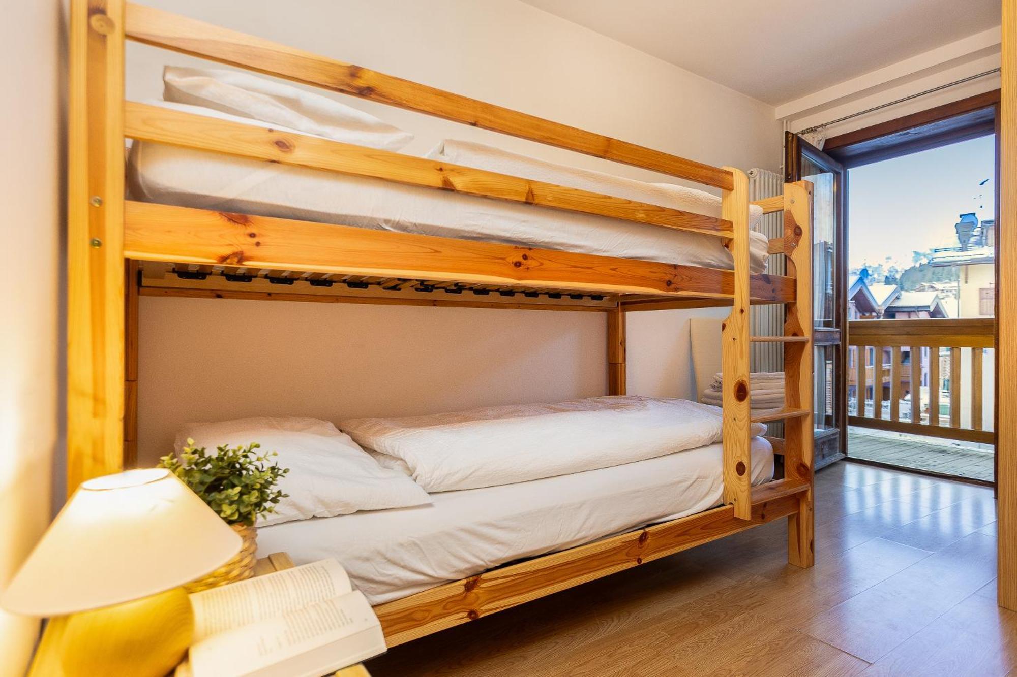 Ciasa De Vich Apartment Vigo di Fassa Bagian luar foto