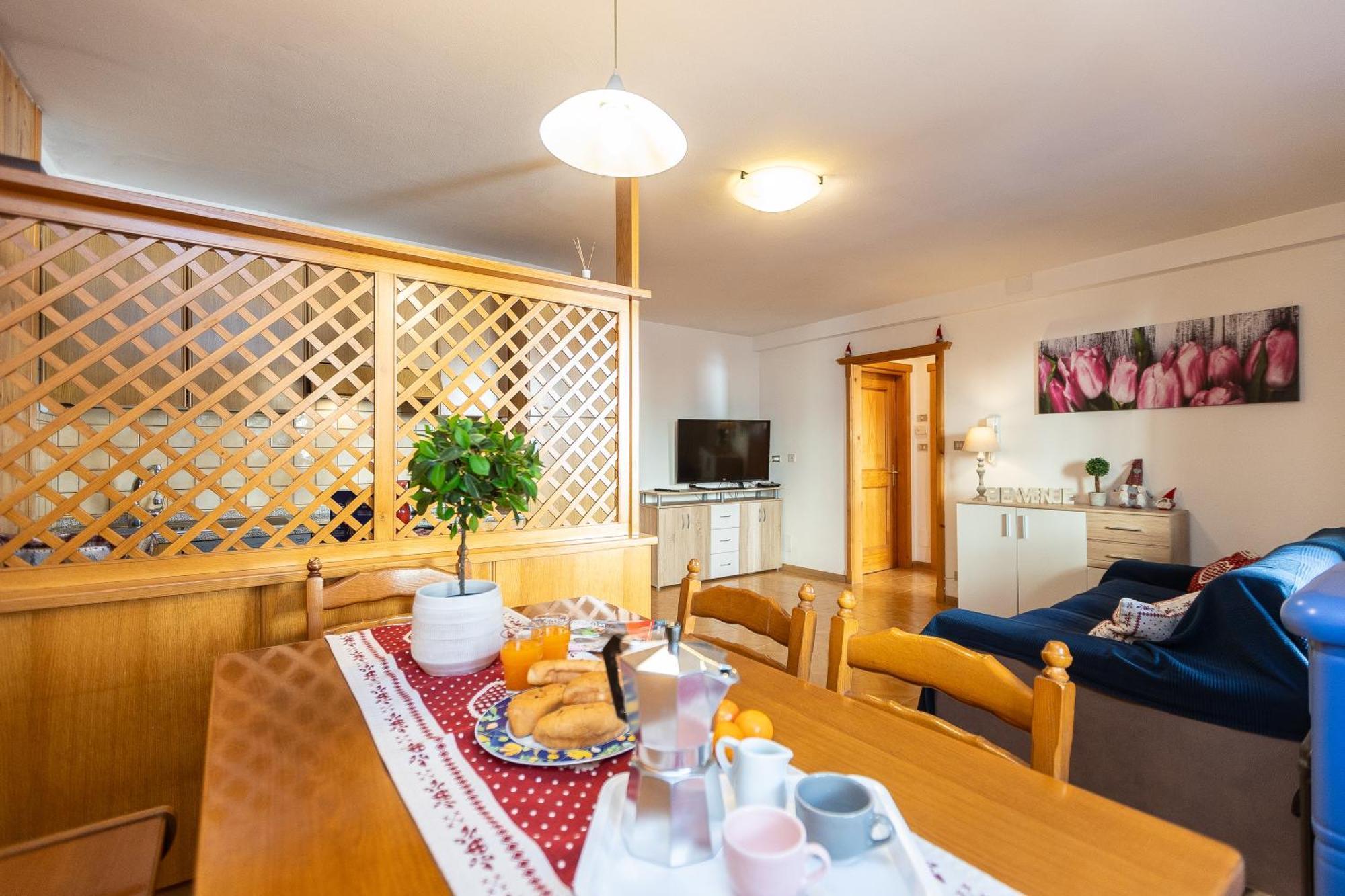 Ciasa De Vich Apartment Vigo di Fassa Bagian luar foto