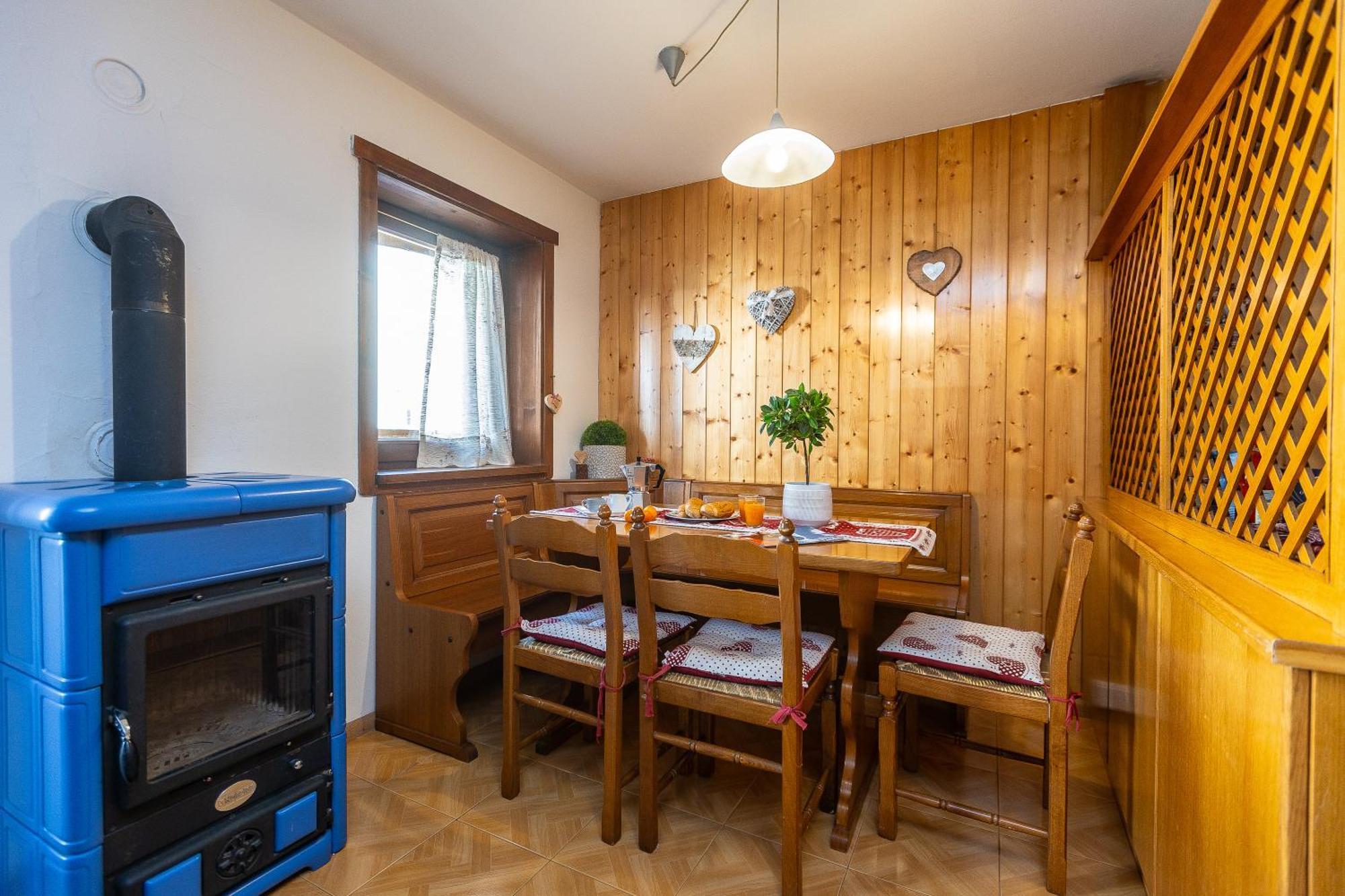 Ciasa De Vich Apartment Vigo di Fassa Bagian luar foto