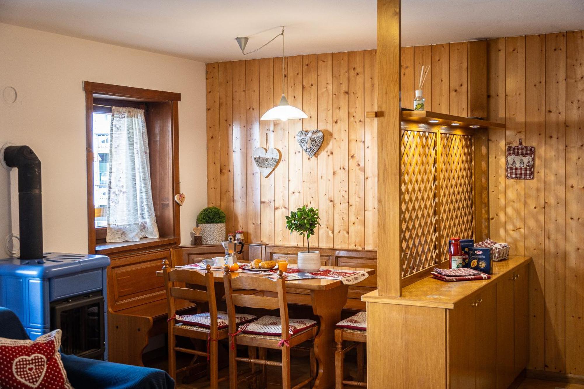 Ciasa De Vich Apartment Vigo di Fassa Bagian luar foto